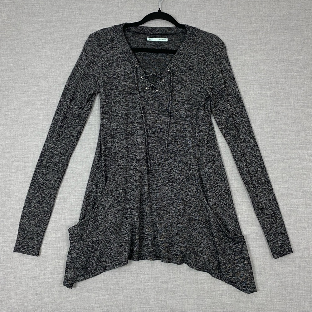 Maurices Sweater Long Pullover Sz Small Dark Grey Front Pockets V Neck